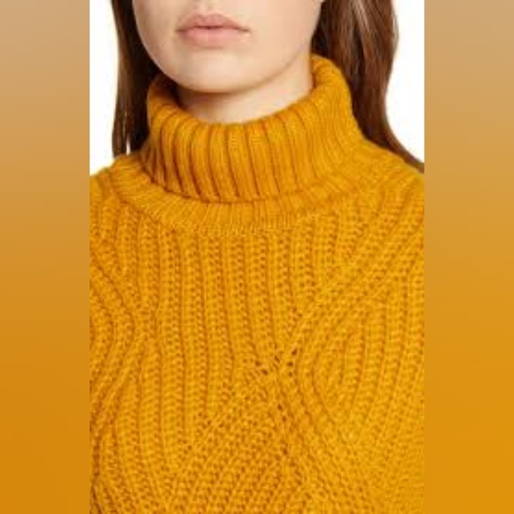 Lucky Brand Traveling Rib Turtleneck Sweater - Picture 4 of 8